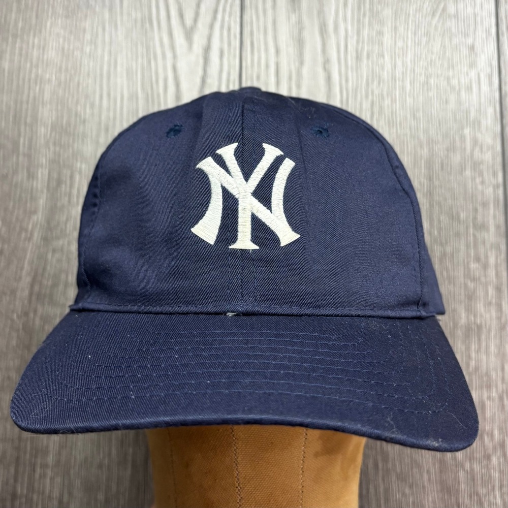 Vintage New York Yankees Snapback Hat Navy Blue MLB Baseball Cap Mens